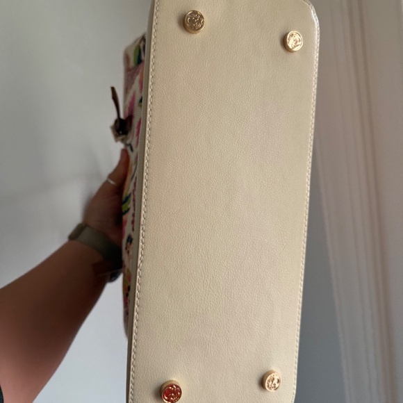 Spartina 449 High Ebb Avery Tote - Picture 4 of 9